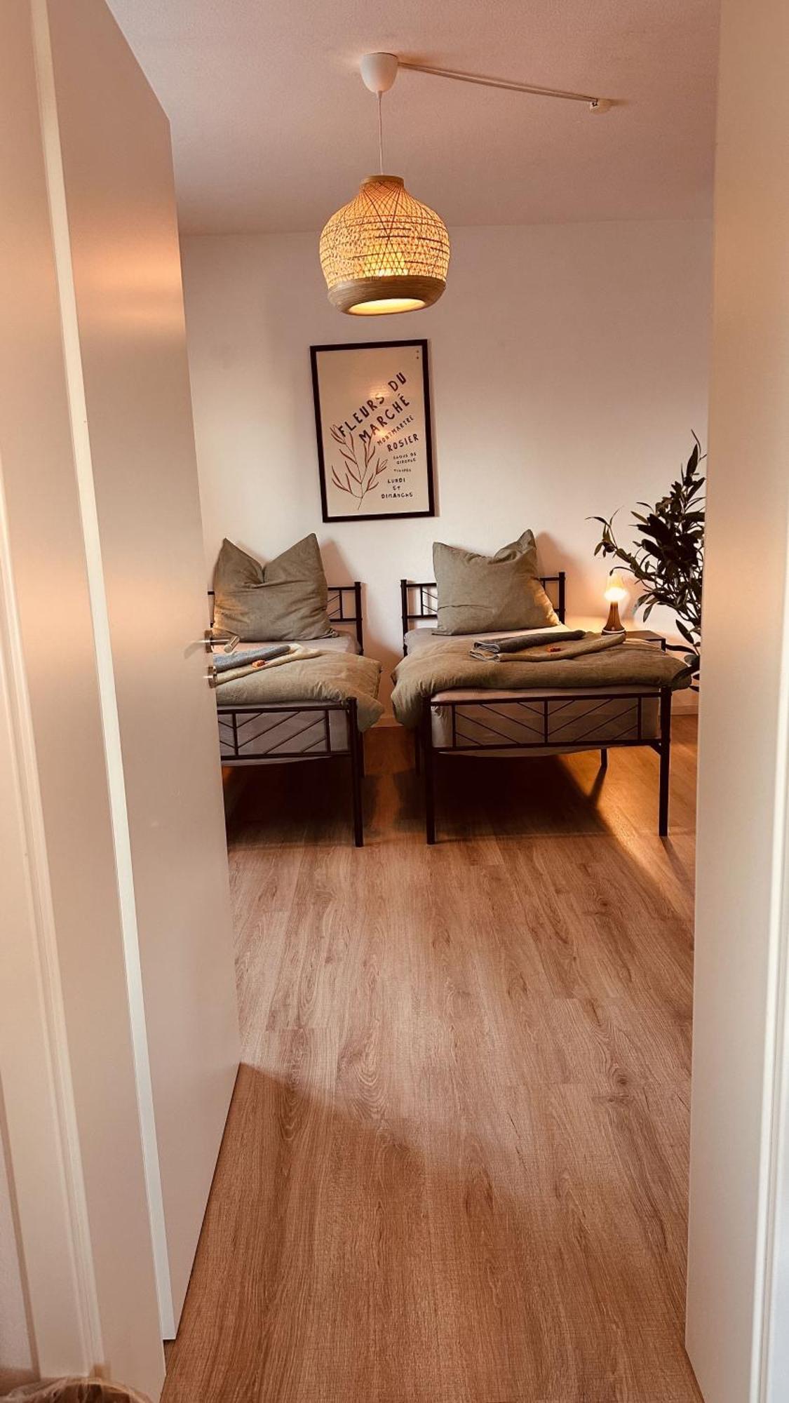 Apartment Mit Netflix - Parken - Kueche - Bad Weiden in der Oberpfalz Luaran gambar